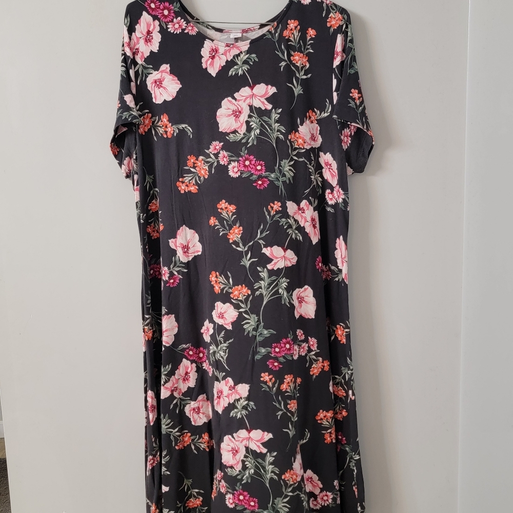 Old Navy flowered dress Size 1X plus